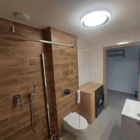 Apartment Apartment In Siano Ty Near Sandy Beach, Cleaning Included Sianozety